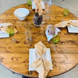 5' Round Farm Table Rustic Mahogany
