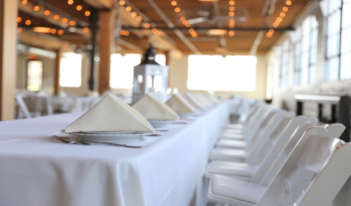 How to Set a Proper Table