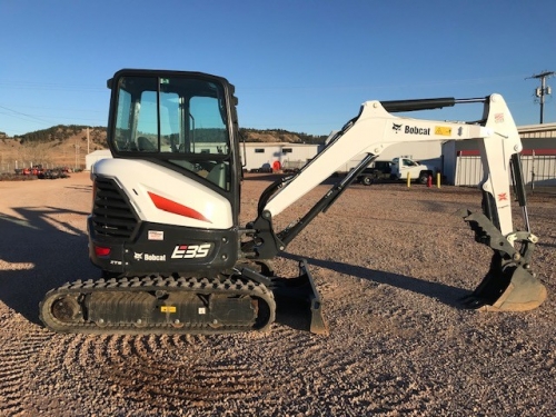 Excavator E35 Enclosed Excavator w/ Thumb (Coming Spring '19)