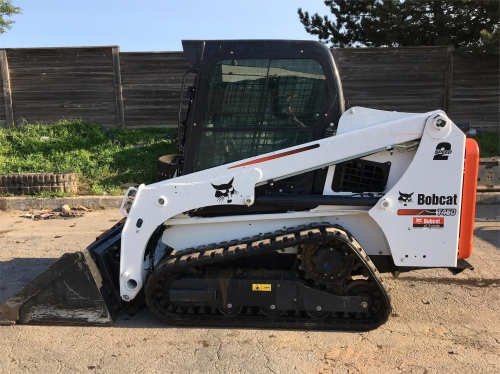 Bobcat T450 Tracked Loader (Enclosed Cab) (Pilot Controls)