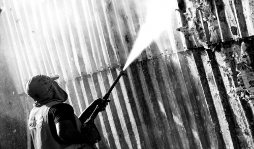 Benefits of Using a Pressure Washer to Clean Your Home