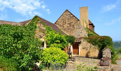 What to Watch Out For when Restoring an Old House