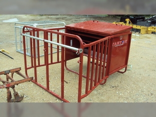 Hooten 750 Creep Feeder Bayou Robert Cooperative Inc